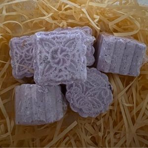 Lavender essential oil, Bath Bomb